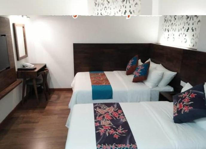 Serapi Hotel Kuching Kültér fotó